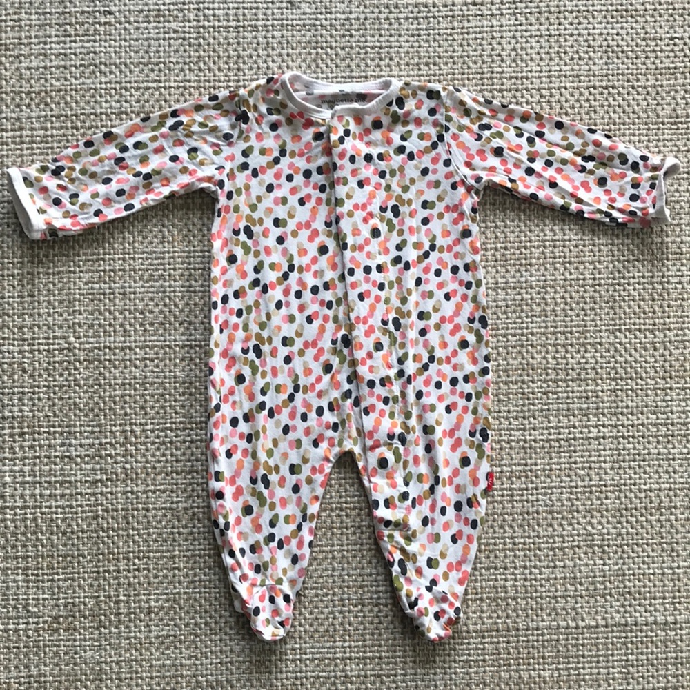 Magnetic Me Footie (size 0-3m)